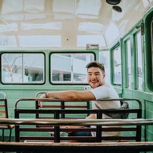 Meet your Posher, Cameron